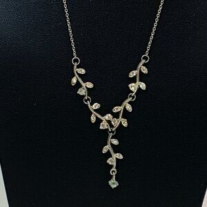 Vintage Crystal Formal Necklace Floral Motif Silver Tone 19"L Plus 3" Extender